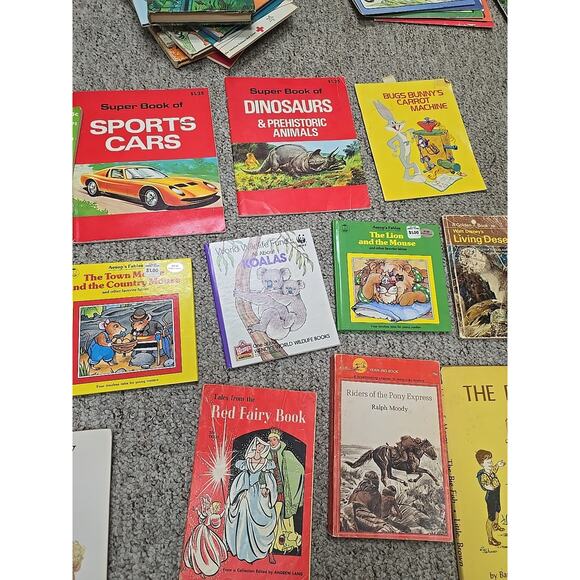 Lot of 19 Vintage Mixed Authors Paperback & Hardcover Children's Story Books - Picture 5 of 8